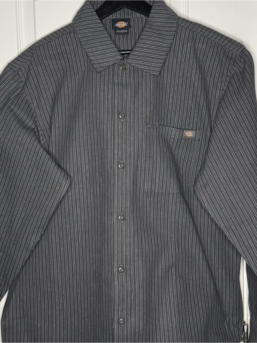 Dickies Men’s Charcoal Pinstripe Long-Sleeve Button-Down Shirt